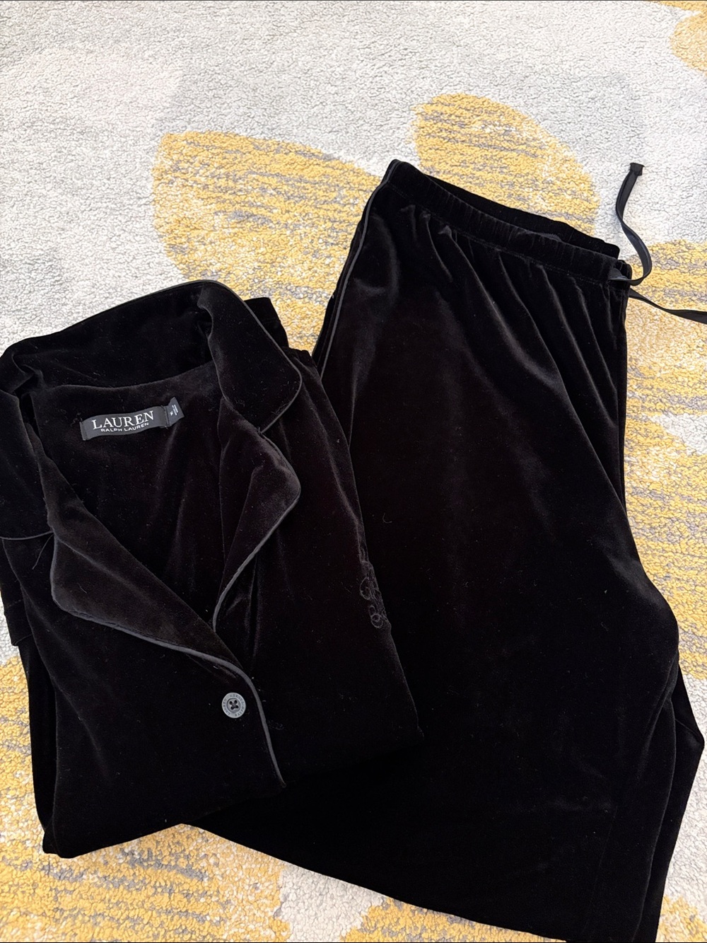 Ralph Lauren Lounge Velvet Pajama Set - Black - Picture 8 of 8